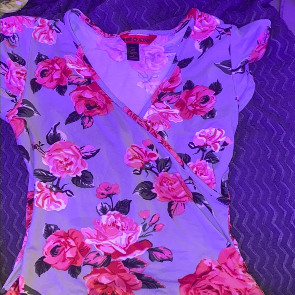 Foral shirt